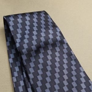 Tie
